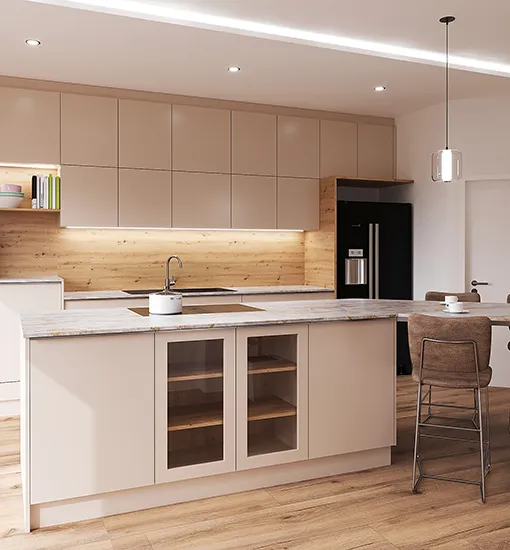 Helle klein Küche mit Kochinsel